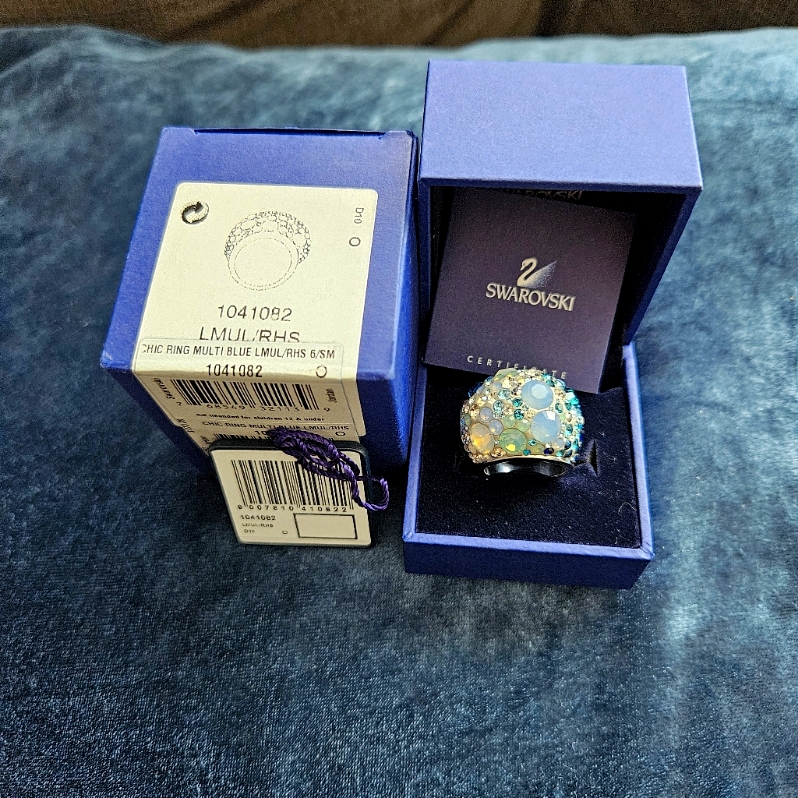Swarovski Chic Ring